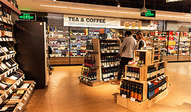 新品牌扎堆，同質(zhì)化嚴(yán)重，難突圍